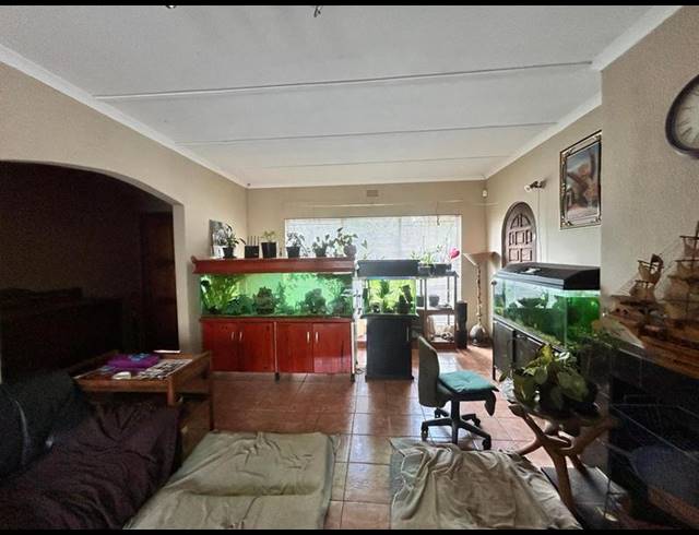 4 BEDROOM HOUSE FOR SALE IN RYNFIELD